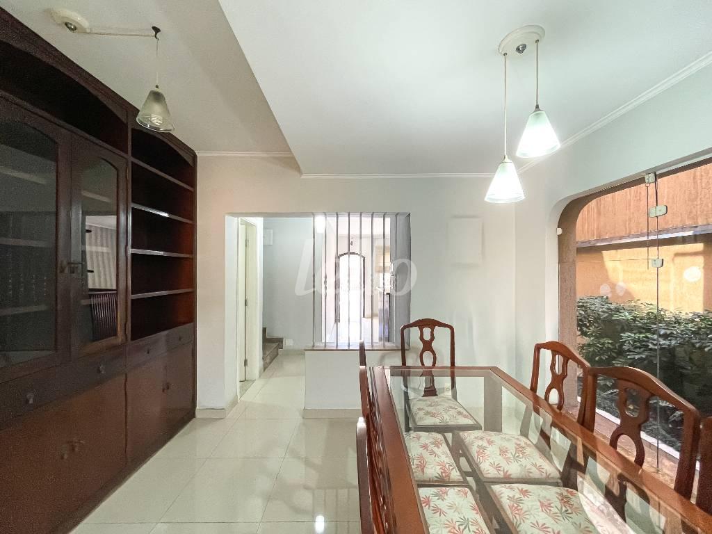 10 SALA 2 de Casa à venda, sobrado com 200 m², 3 quartos e 3 vagas em Vila Independência - São Paulo