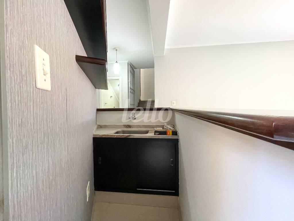 5 SALA de Casa à venda, sobrado com 200 m², 3 quartos e 3 vagas em Vila Independência - São Paulo