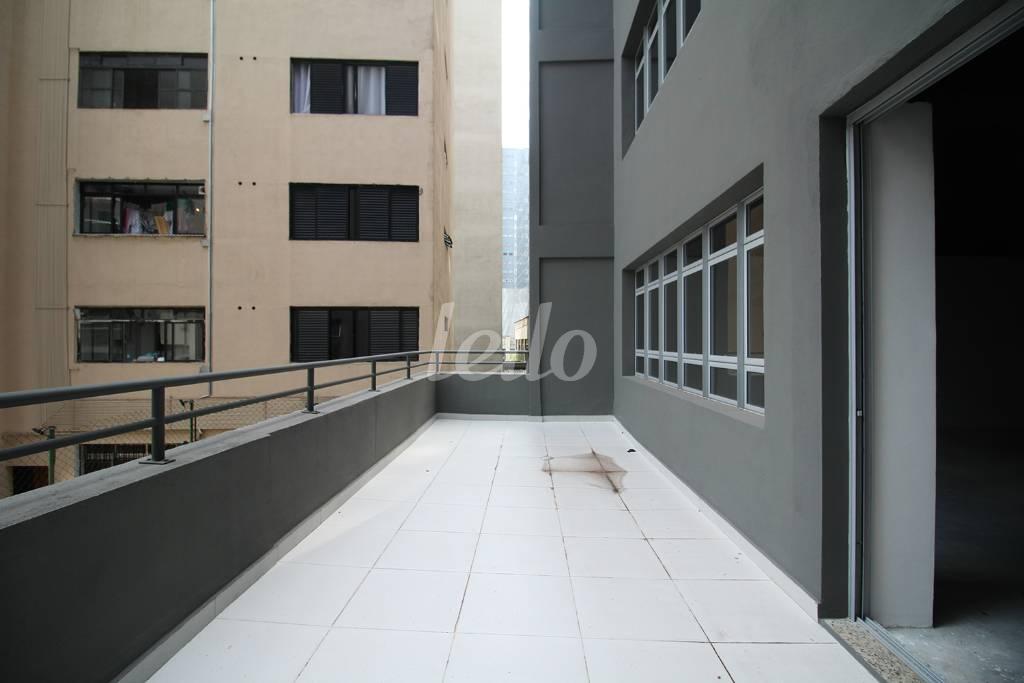 SACADA DO SALÃO 1 de Prédio Comercial para alugar, Monousuário com 2850 m², e em Jardim Paulista - São Paulo