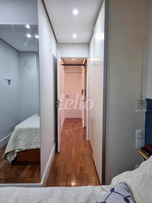 DORMITORIO UM de Apartamento à venda, Padrão com 81 m², 3 quartos e 1 vaga em Vila Olímpia - São Paulo