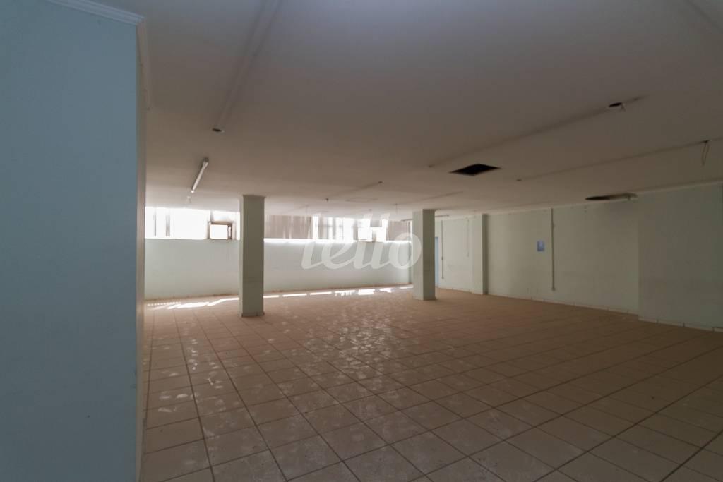 SALA 7 de Sala / Conjunto para alugar, Padrão com 1430 m², e em República - São Paulo