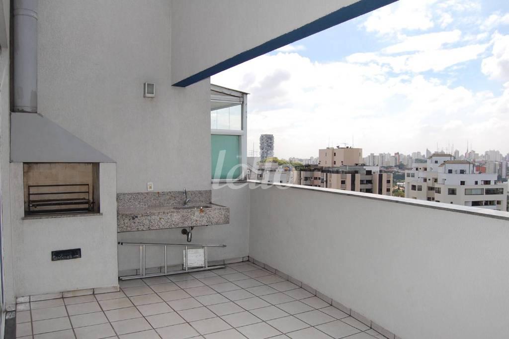 VARANDA GOURMET de Apartamento para alugar, Padrão com 176 m², 2 quartos e 2 vagas em Alto da Lapa - São Paulo