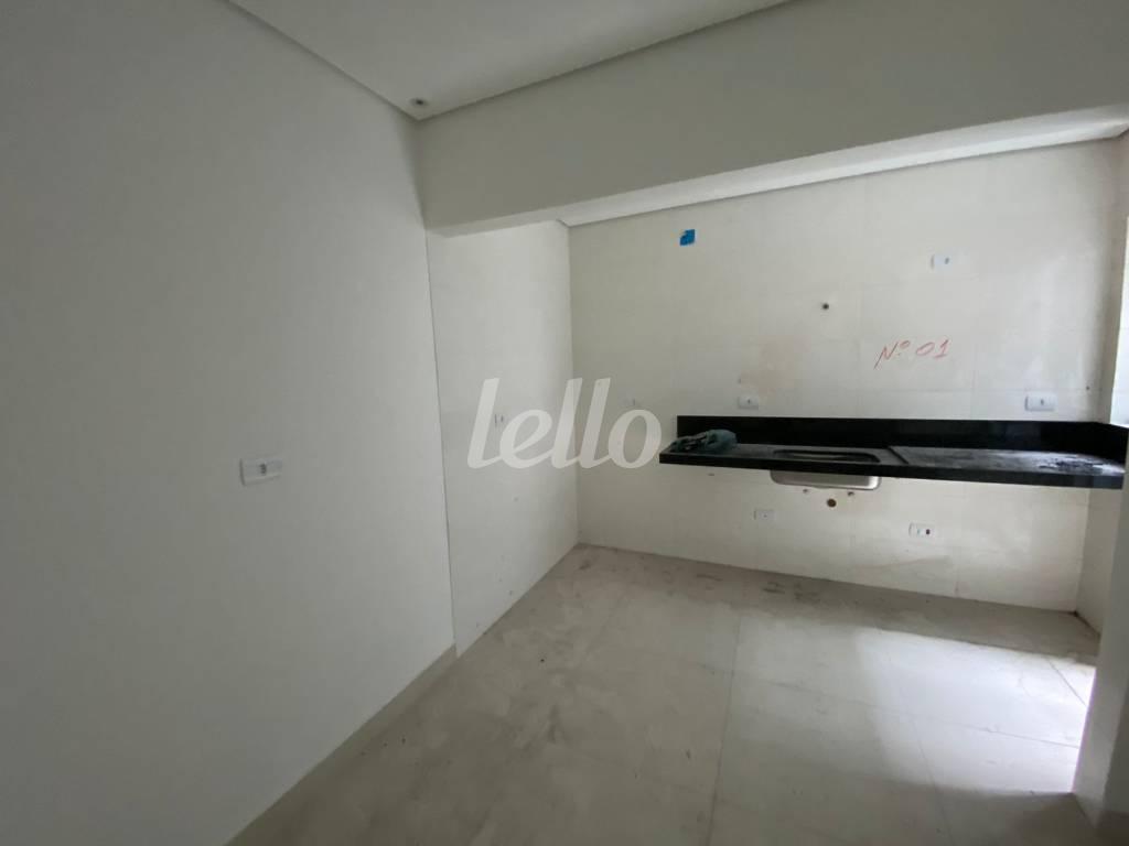 COZINHA de Apartamento à venda, Padrão com 71 m², 3 quartos e 2 vagas em Vila Curuca - Santo André