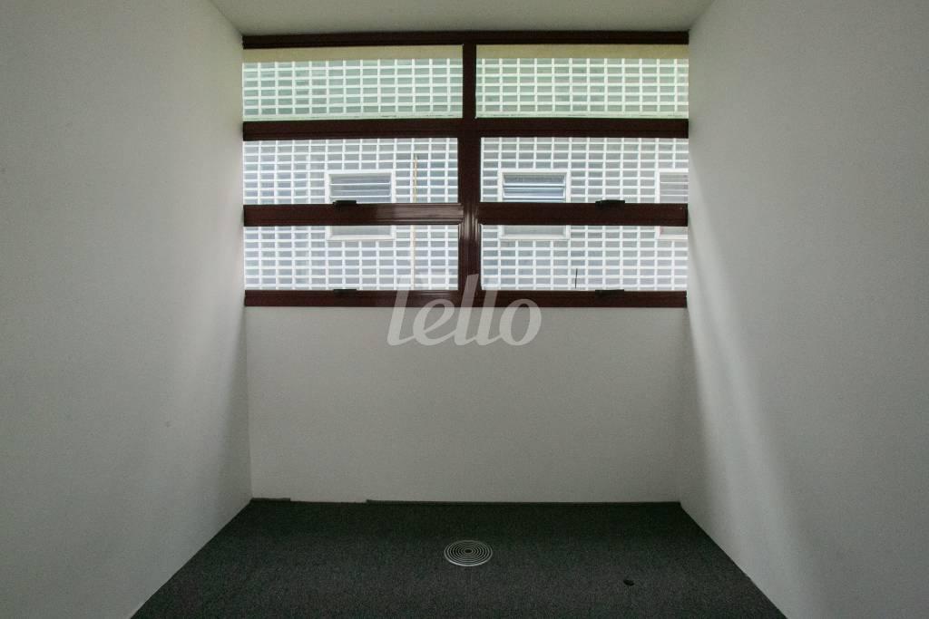 SALA 10 de Prédio Comercial para alugar, Monousuário com 1407 m², e 24 vagas em Higienópolis - São Paulo