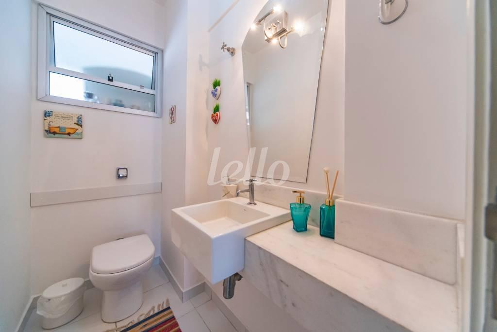 LAVABO de Apartamento à venda, Padrão com 141 m², 4 quartos e 2 vagas em Campestre - Santo André