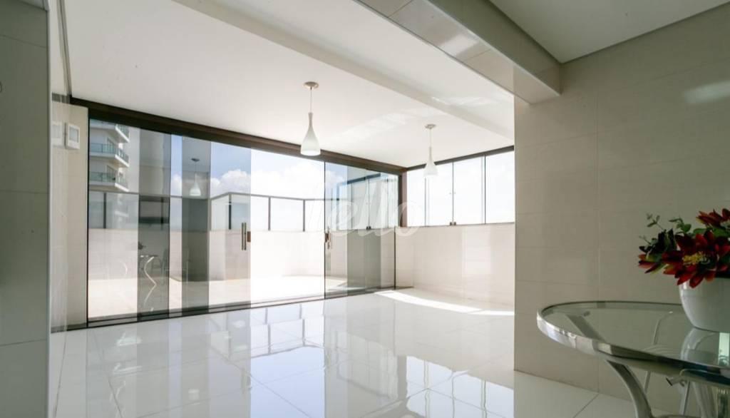 ESPAÇO GOURMET de Apartamento à venda, Padrão com 520 m², 4 quartos e 4 vagas em Água Fria - São Paulo