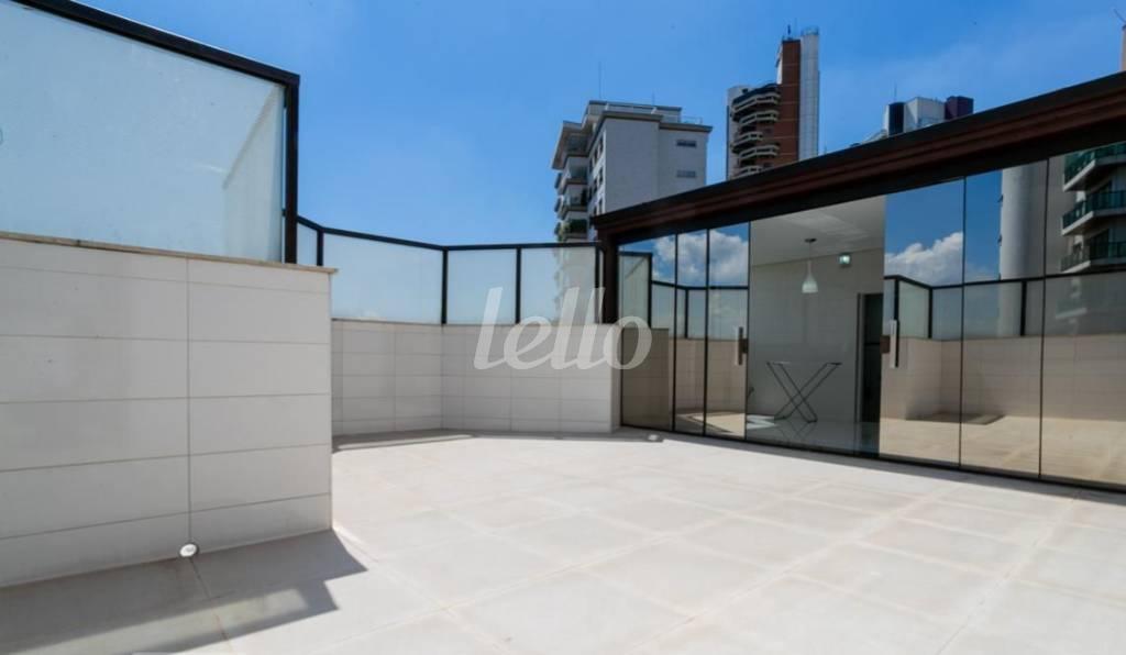 QUINTAL ABERTO de Apartamento à venda, Padrão com 520 m², 4 quartos e 4 vagas em Água Fria - São Paulo