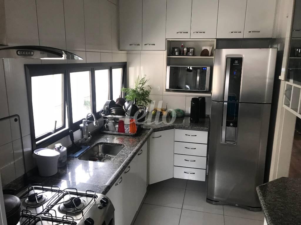 COZINHA de Apartamento à venda, Padrão com 68 m², 2 quartos e 2 vagas em Vila Mariana - São Paulo