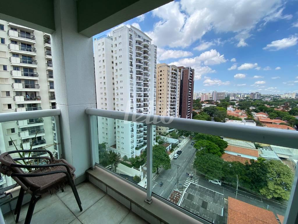 VARANDA DA SALA de Apartamento à venda, Duplex com 45 m², 2 quartos e 2 vagas em Indianópolis - São Paulo