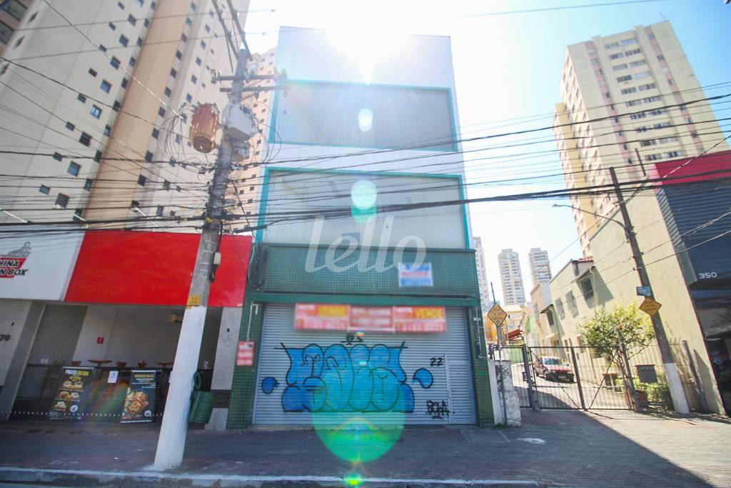 FACHADA de Andar para alugar, Padrão com 216 m², e em Santana - São Paulo