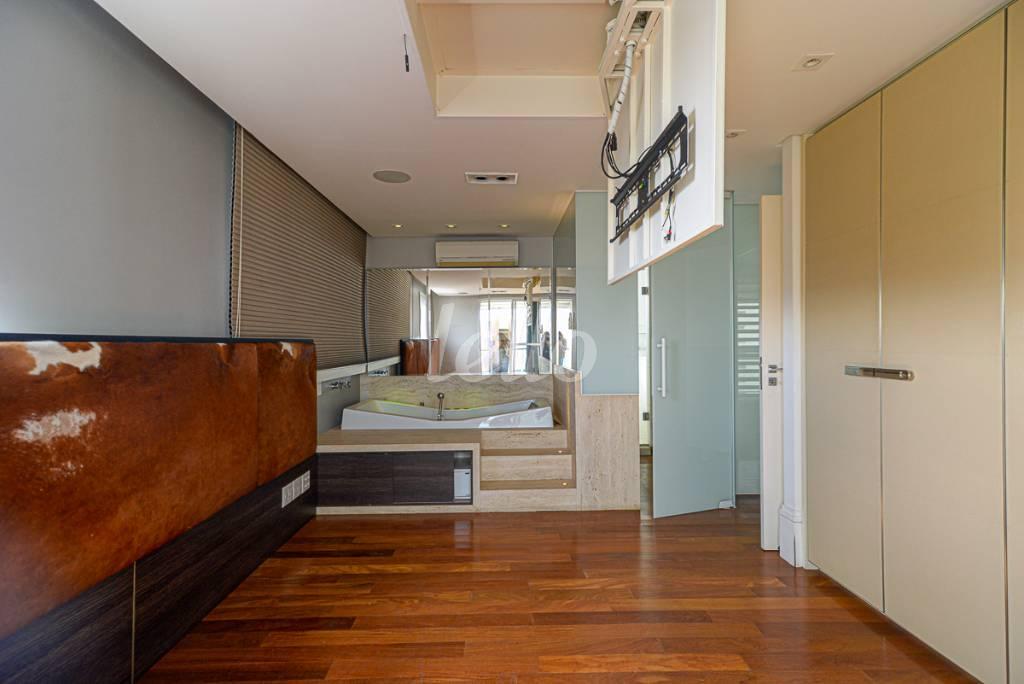 MASTER de Apartamento à venda, Triplex com 182 m², 2 quartos e 2 vagas em Paraíso - São Paulo