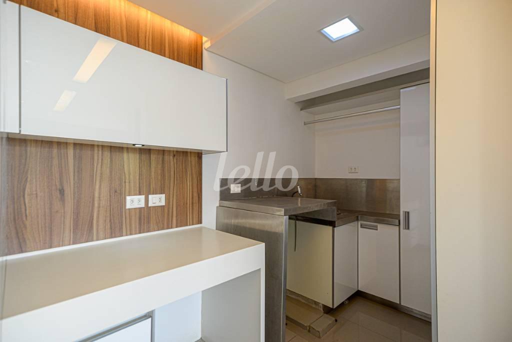 ÁREA DE SERVIÇO de Apartamento à venda, Triplex com 182 m², 2 quartos e 2 vagas em Paraíso - São Paulo