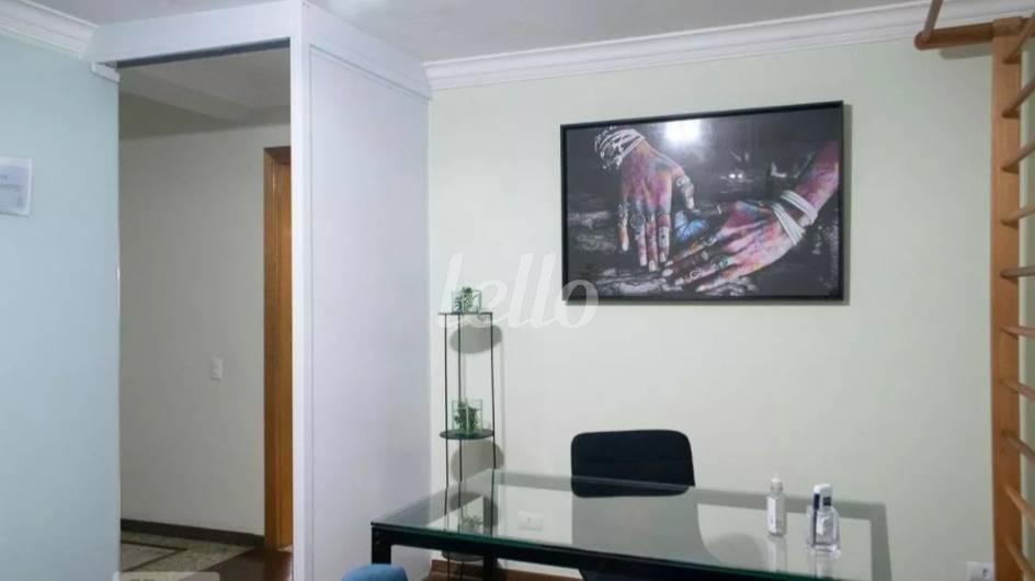 RECEPÇÃO de Casa para alugar, sobrado com 300 m², e 6 vagas em Jardim São Paulo - São Paulo