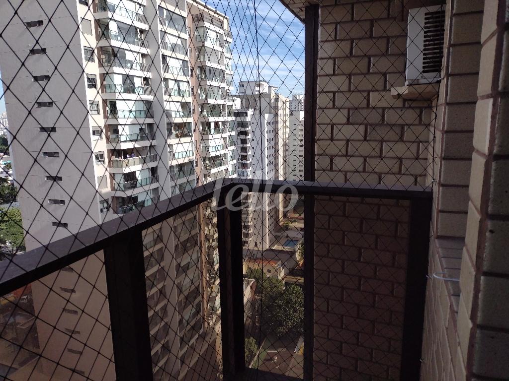 SACADA de Apartamento à venda, Padrão com 37 m², 1 quarto e 1 vaga em Indianópolis - São Paulo