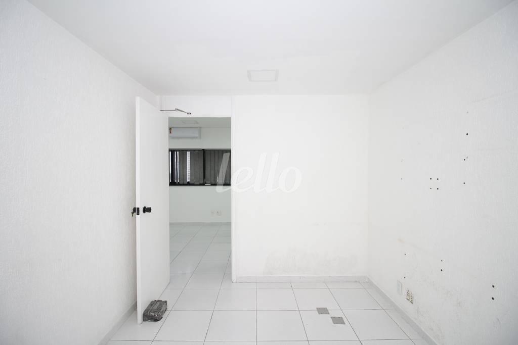 RECEPÇÃO de Sala / Conjunto para alugar, Padrão com 40 m², e 2 vagas em Indianópolis - São Paulo