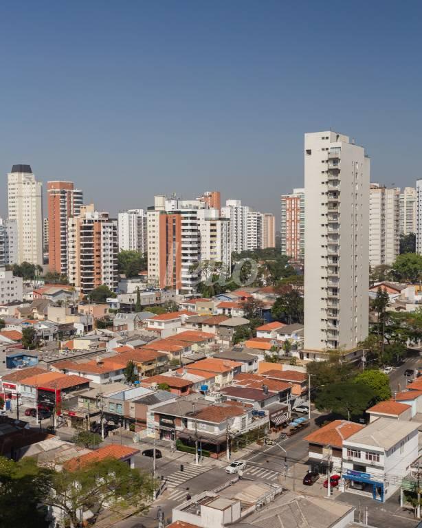 VISTA VARANDA DA SALA de Apartamento à venda, Padrão com 220 m², 4 quartos e 4 vagas em Campo Belo - São Paulo