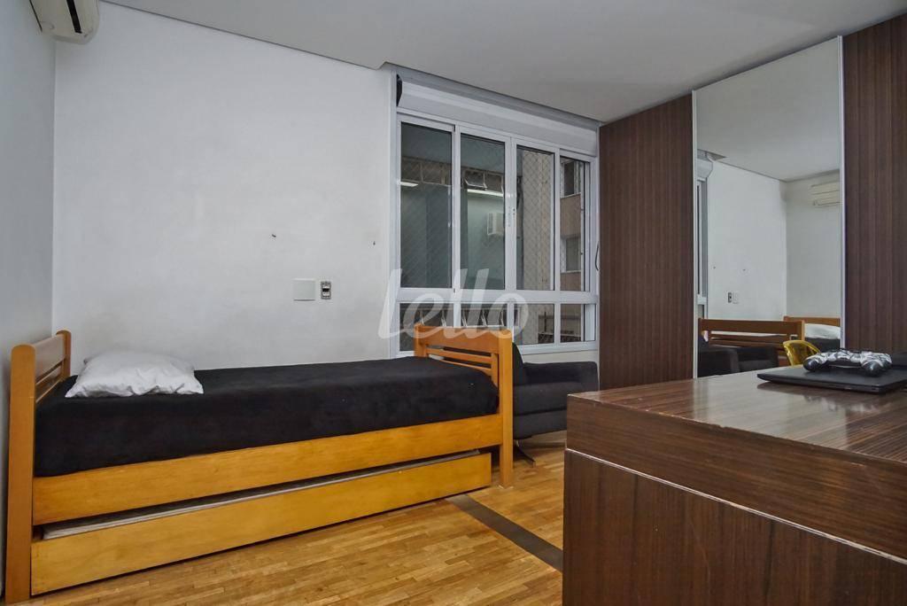 ANTESALA de Apartamento à venda, Padrão com 214 m², 3 quartos e 2 vagas em Jardim Paulista - São Paulo