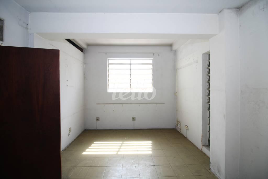 SALA 8 de Casa para alugar, sobrado com 550 m², e 6 vagas em Planalto Paulista - São Paulo