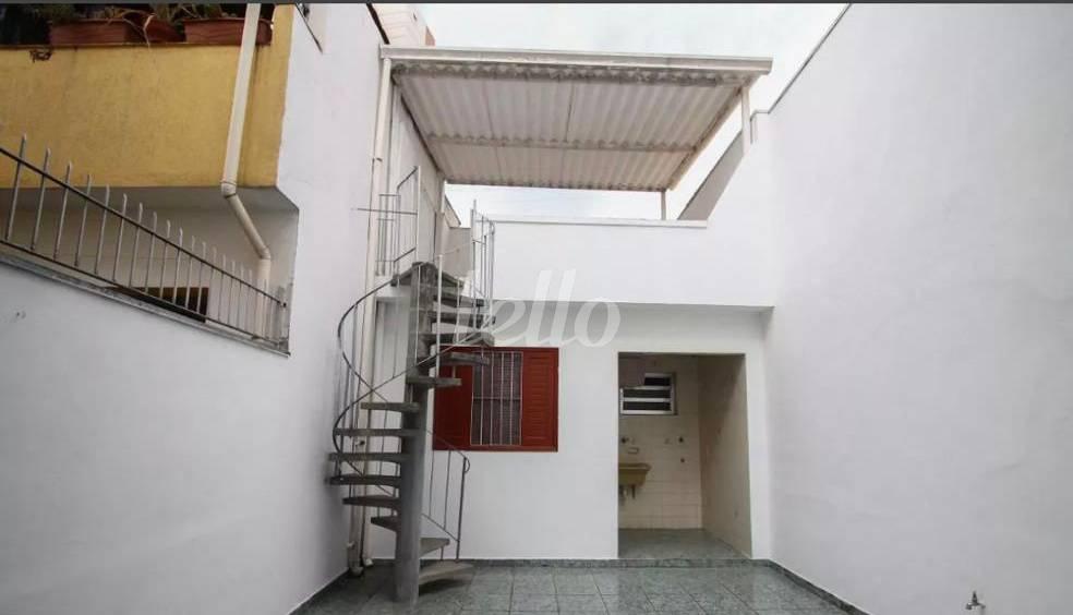 EDICULA de Casa à venda, sobrado com 131 m², 3 quartos e 2 vagas em Vila Isolina Mazzei - São Paulo