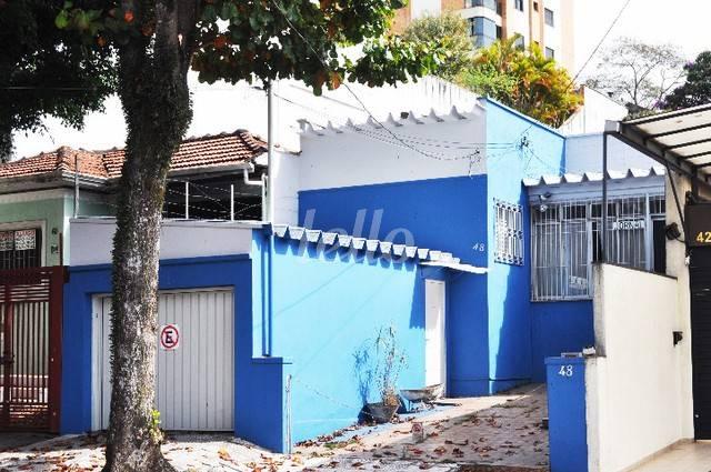FRENTE de Área / Terreno à venda, Padrão com 373 m², e em Vila Prudente - São Paulo