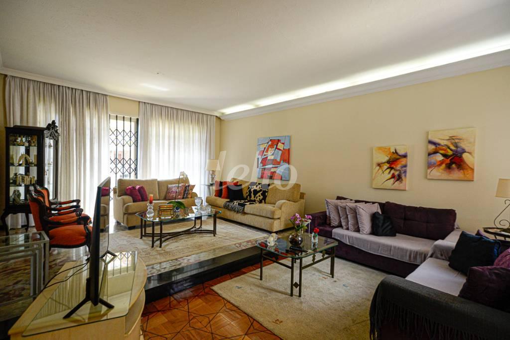 LIVING de Casa à venda, térrea com 186 m², 3 quartos e 3 vagas em Vila Mariana - São Paulo