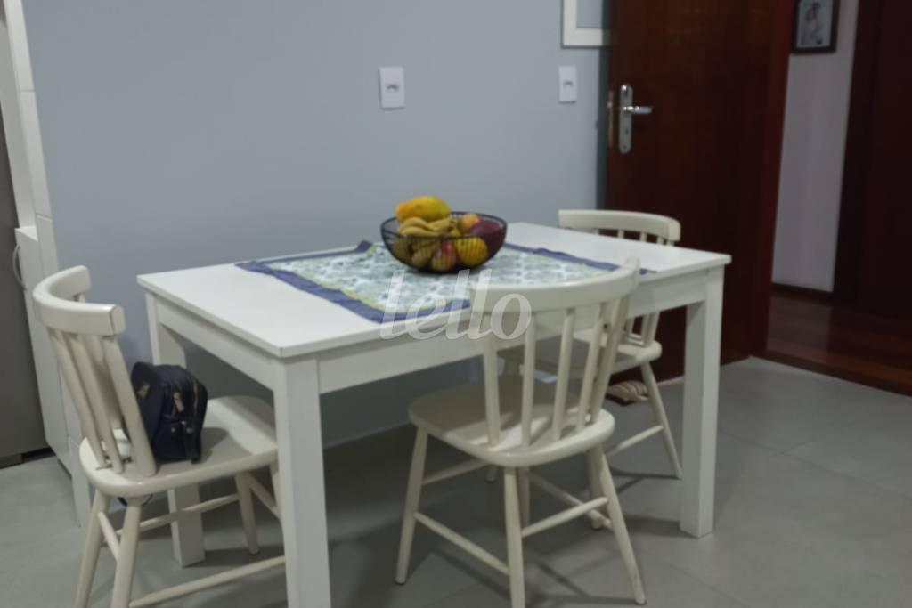 SLA DE JANTAR de Apartamento à venda, Padrão com 128 m², 3 quartos e 2 vagas em Vila Bastos - Santo André