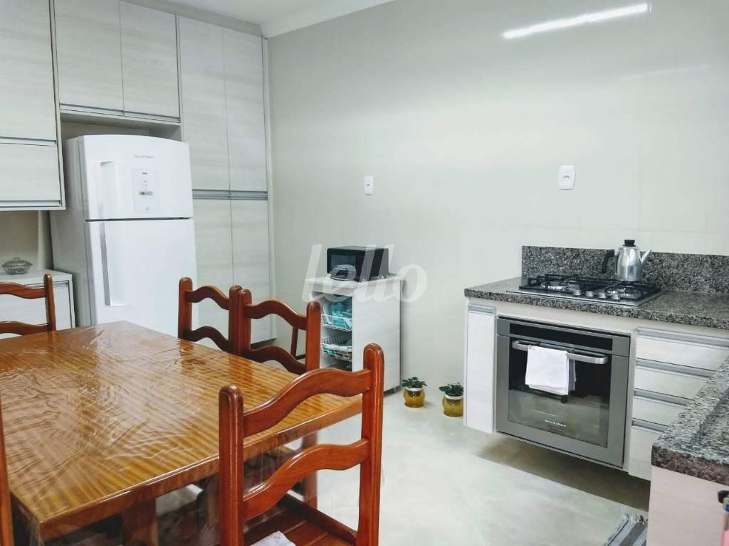 COZINHA de Casa à venda, térrea com 82 m², 2 quartos e 2 vagas em Vila Oratório - São Paulo