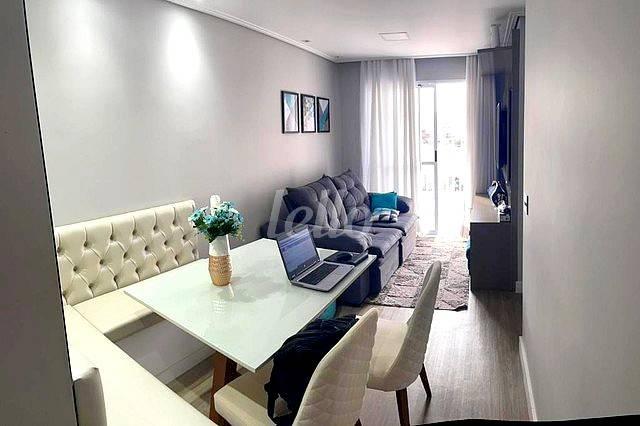 SALA de Apartamento à venda, Padrão com 50 m², 2 quartos e 1 vaga em Quinta da Paineira - São Paulo