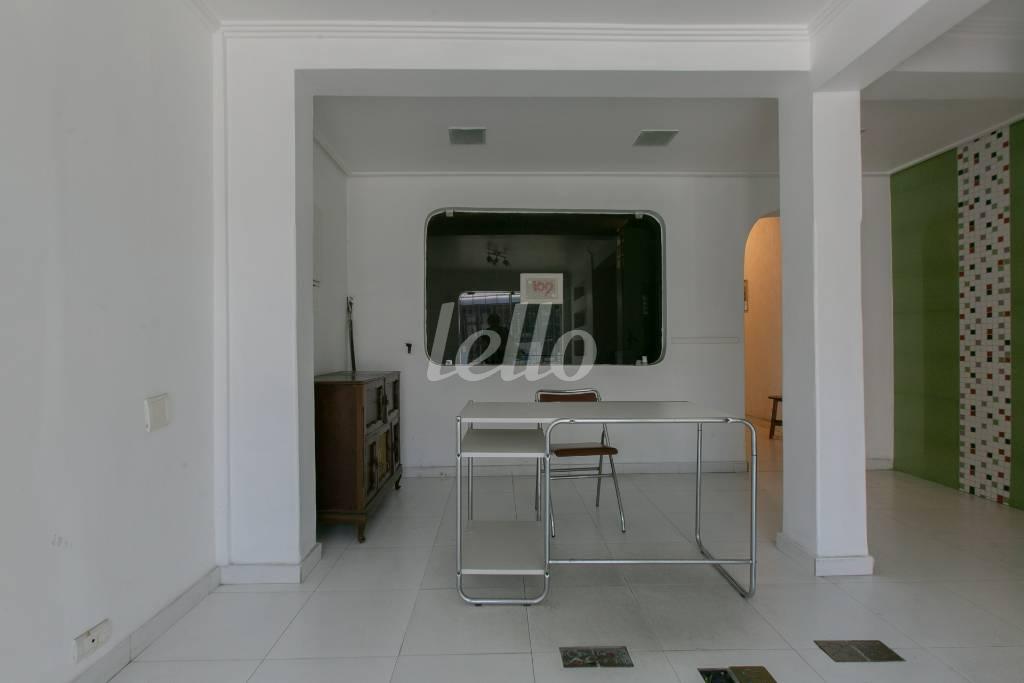 RECEPÇÃO de Sala / Conjunto para alugar, Padrão com 15 m², e em Tucuruvi - São Paulo