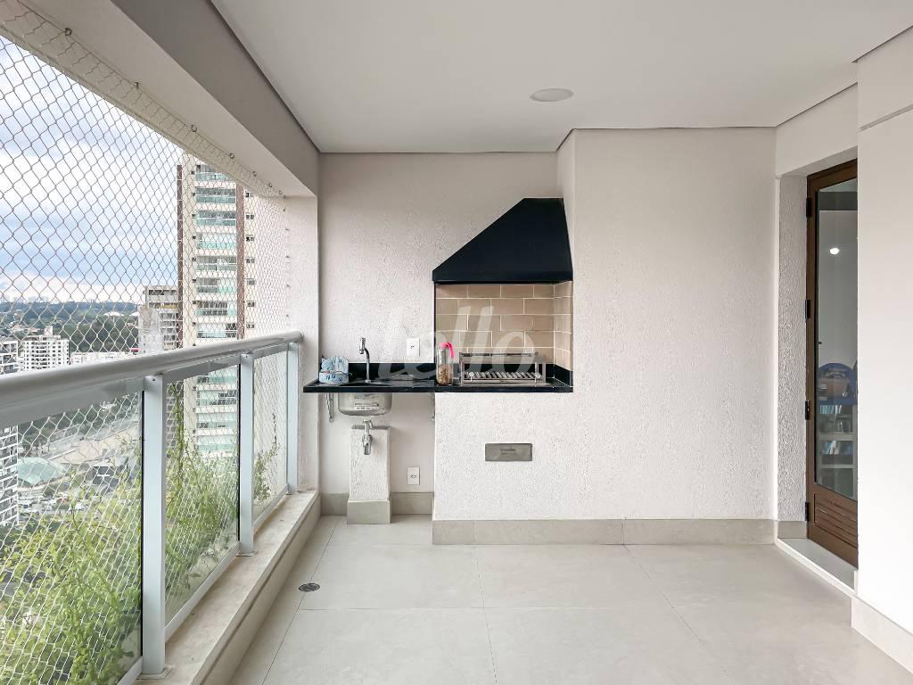 CHURRASQUEIRA de Apartamento à venda, Padrão com 137 m², 2 quartos e em Jardim Das Acácias - São Paulo