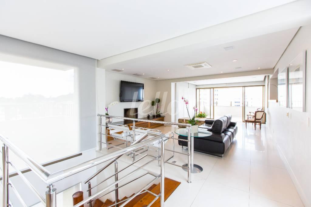 SALA de Apartamento à venda, cobertura - Padrão com 540 m², 6 quartos e 6 vagas em Vila Morumbi - São Paulo