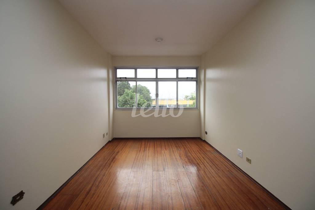 SALA de Apartamento à venda, Padrão com 70 m², 2 quartos e 1 vaga em Vila Guilherme - São Paulo