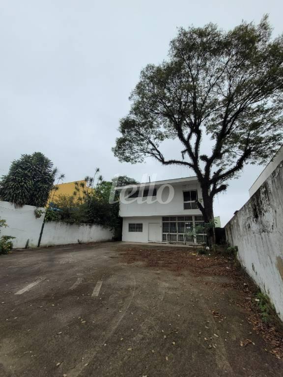 ESTACIONAMENTO de Casa para alugar, térrea com 461 m², e 10 vagas em Mooca - São Paulo