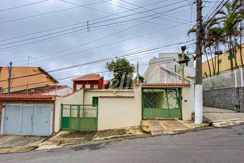 FACHADA de Casa à venda, sobrado com 36291 m², 3 quartos e 5 vagas em Vila Mussolini - São Bernardo do Campo