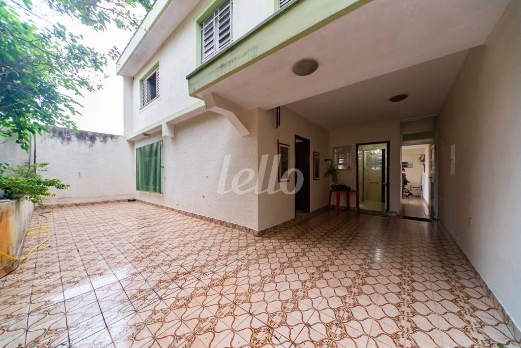 GARAGEM de Casa à venda, sobrado com 36291 m², 3 quartos e 5 vagas em Vila Mussolini - São Bernardo do Campo