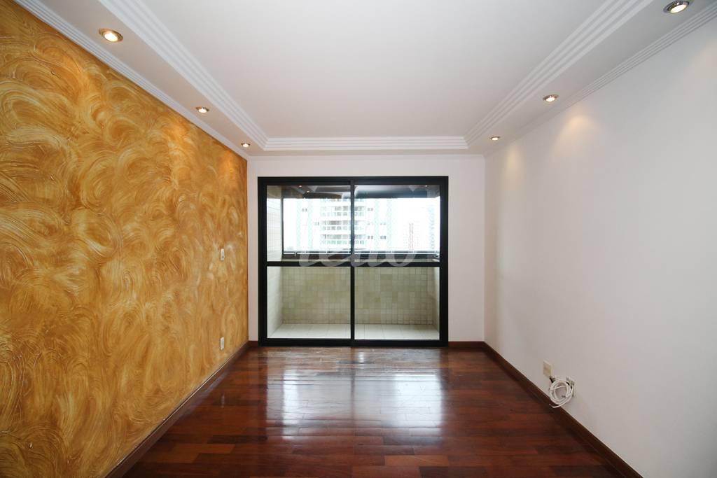 SALA de Apartamento à venda, Padrão com 96 m², 3 quartos e 2 vagas em Vila Mariana - São Paulo