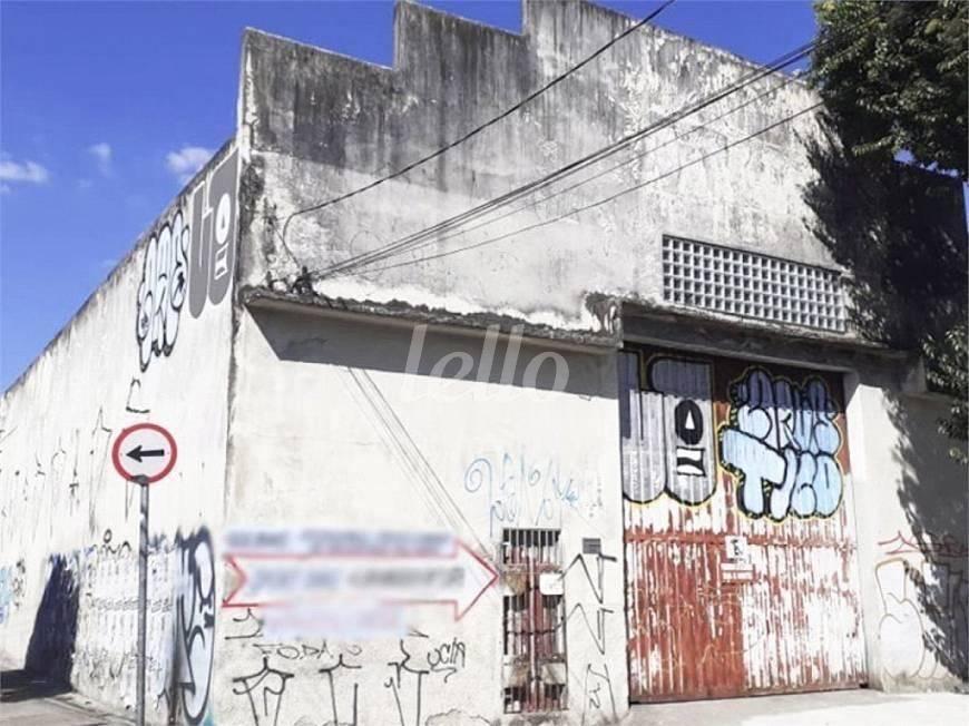 FACHADA de Galpão/Armazém à venda, Padrão com 480 m², e em Brás - São Paulo