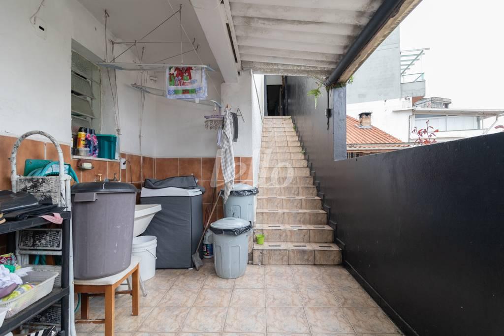 ÁREA EXTERNA de Casa à venda, sobrado com 122 m², 3 quartos e 2 vagas em Santana - São Paulo