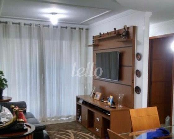 SALA de Apartamento à venda, Padrão com 74 m², 2 quartos e 1 vaga em Tatuapé - São Paulo