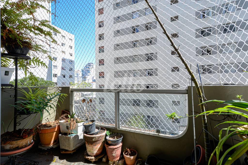 VARANDA de Apartamento à venda, Padrão com 116 m², 3 quartos e 2 vagas em Paraíso - São Paulo