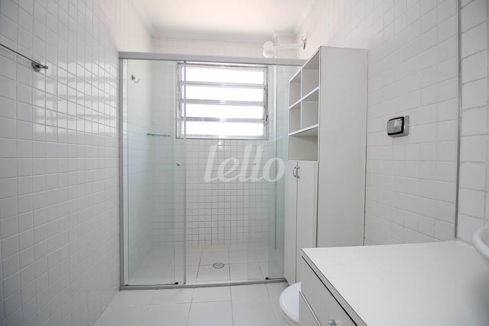 BANHEIRO de Apartamento à venda, Padrão com 110 m², 2 quartos e 1 vaga em Bela Vista - São Paulo