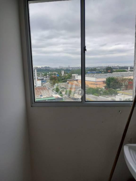 ÁREA DE SERVIÇO de Apartamento à venda, Padrão com 40 m², 1 quarto e 1 vaga em Vila Rachid - Guarulhos