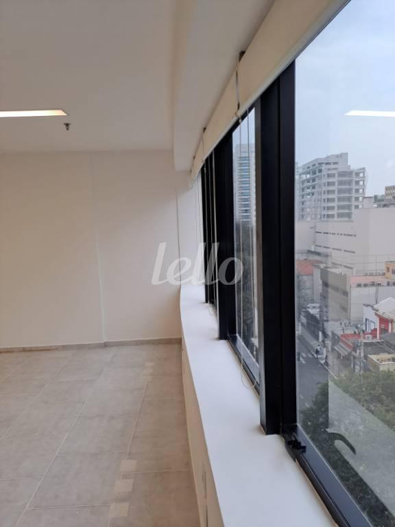 SALA de Sala / Conjunto à venda, Padrão com 46 m², e 1 vaga em Vila Clementino - São Paulo