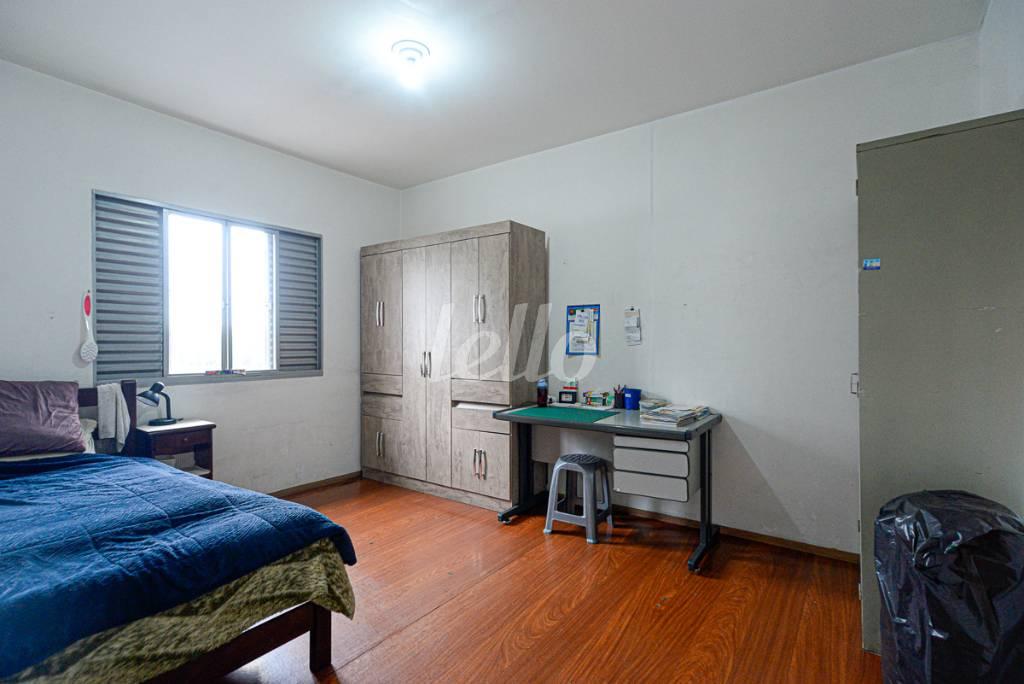 DORMITÓRIO 2 de Casa à venda, sobrado com 250 m², 3 quartos e 8 vagas em Vila Mazzei - São Paulo