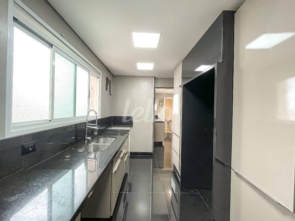 COZINHA de Apartamento à venda, Padrão com 204 m², 3 quartos e 4 vagas em Parque da Mooca - São Paulo