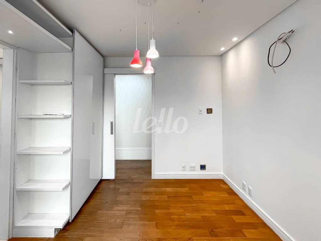 QUARTO 2 de Apartamento à venda, Padrão com 204 m², 3 quartos e 4 vagas em Parque da Mooca - São Paulo