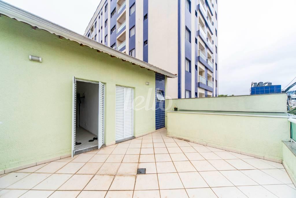 VARANDA de Casa à venda, sobrado com 199 m², 4 quartos e 3 vagas em Santa Maria - São Caetano do Sul