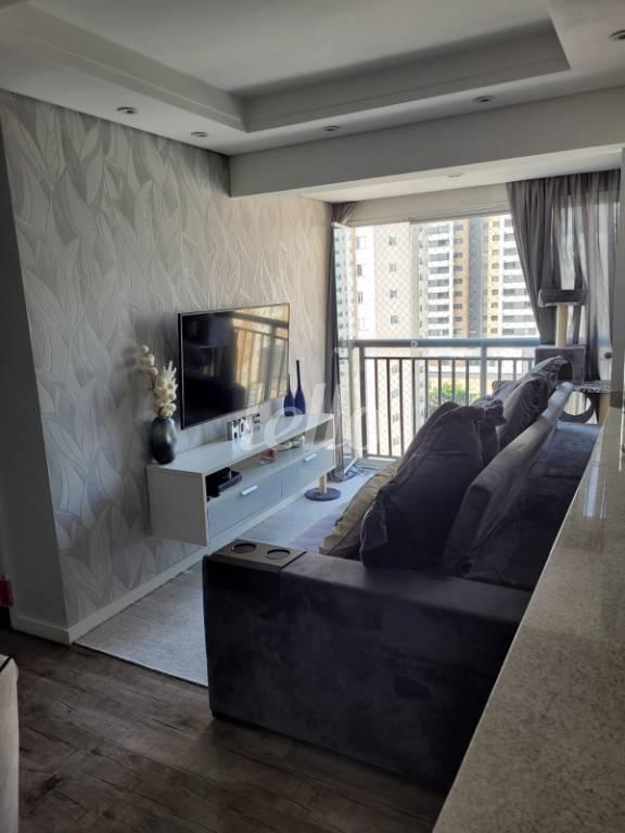SALA DOIS AMBIENTES de Apartamento à venda, Padrão com 58 m², 2 quartos e 1 vaga em Brás - São Paulo