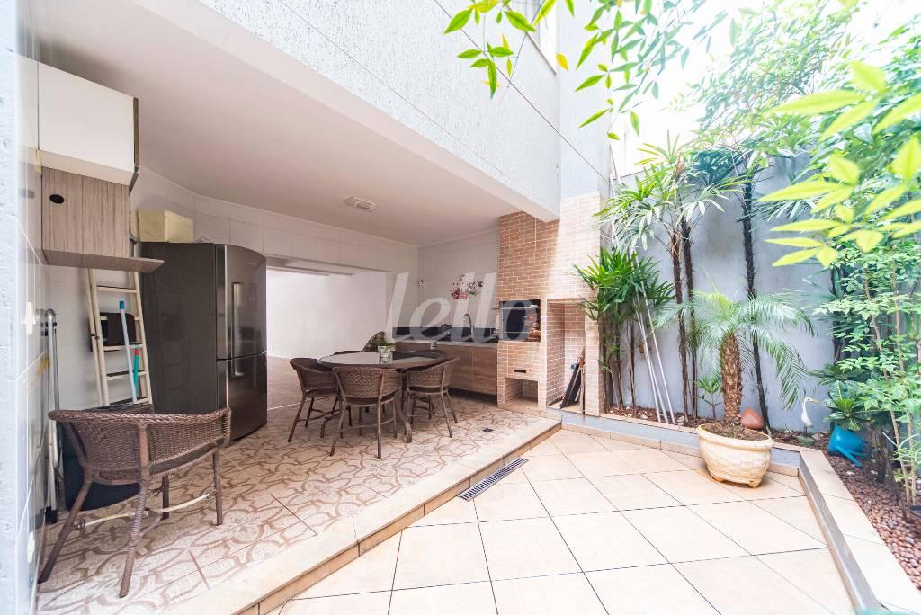 ÁREA GOURMET de Casa à venda, sobrado com 226 m², 3 quartos e 4 vagas em Barcelona - São Caetano do Sul