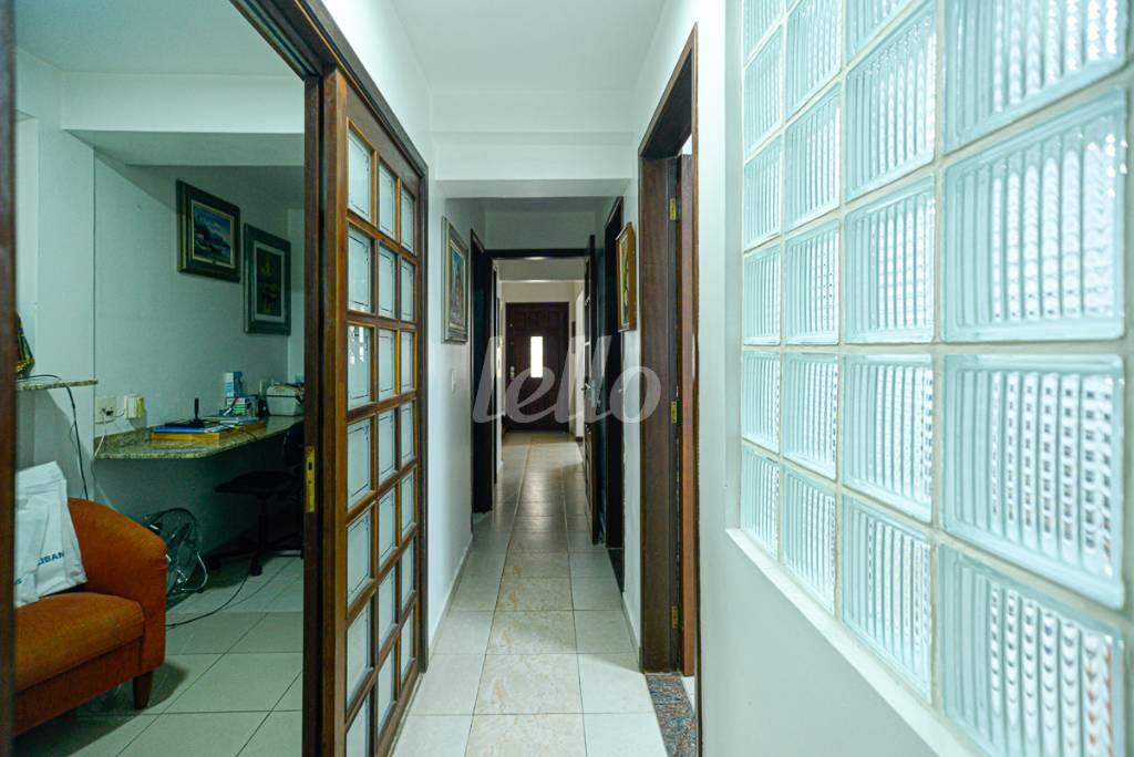 CORREDOR DE ACESSO de Casa à venda, sobrado com 180 m², e em Vila Mariana - São Paulo
